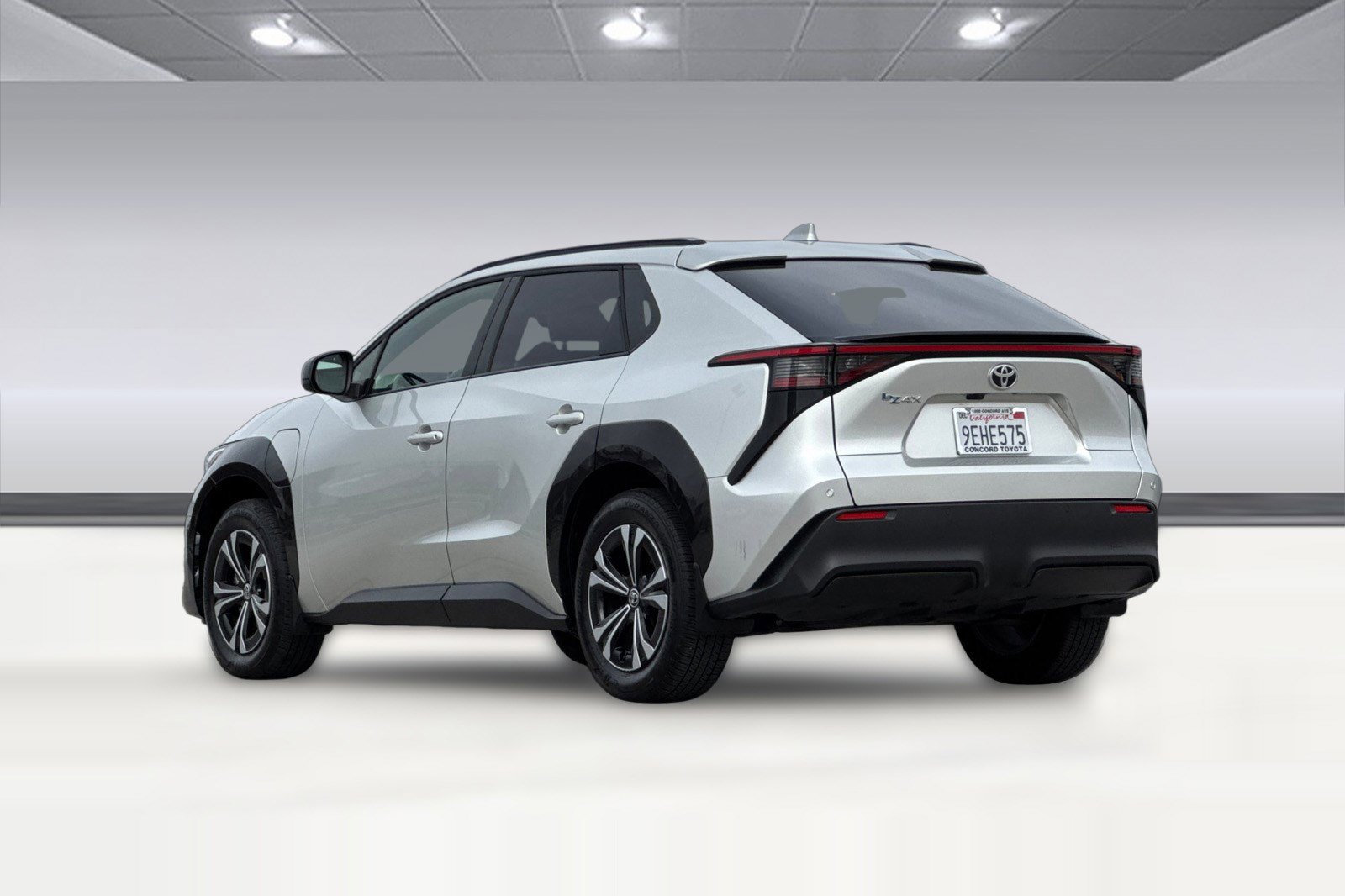 Certified 2023 Toyota bZ4X XLE image 7