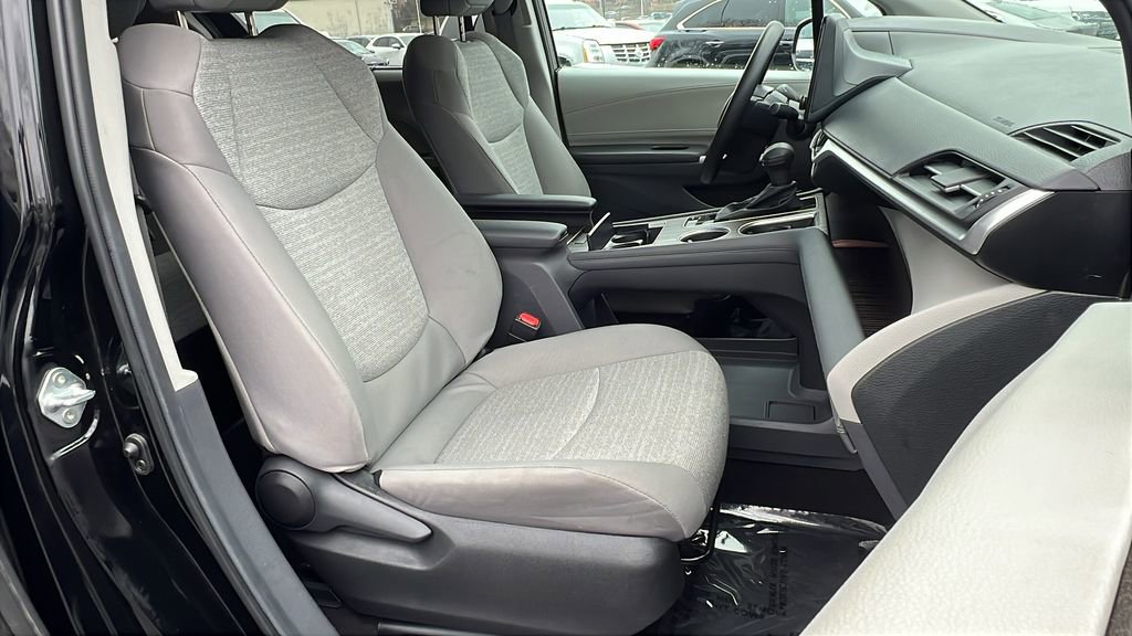 Used 2024 Toyota Sienna LE image 9
