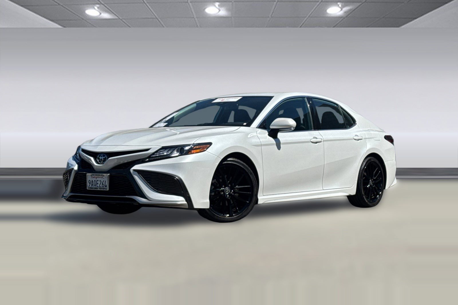 Certified 2022 Toyota Camry XSE FWD image 22