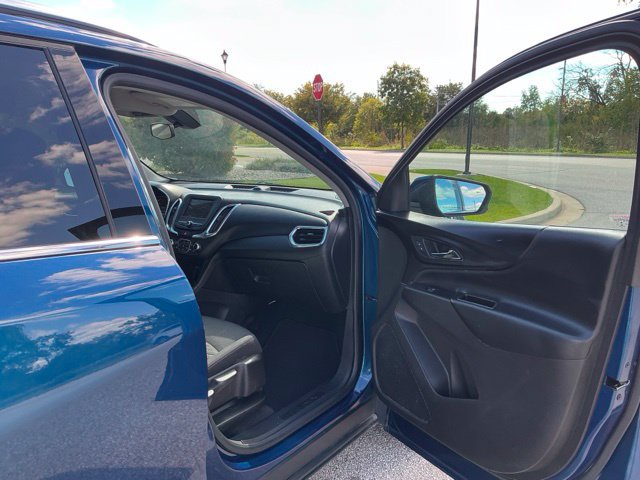 Used 2019 Chevrolet Equinox LT FWD image 16