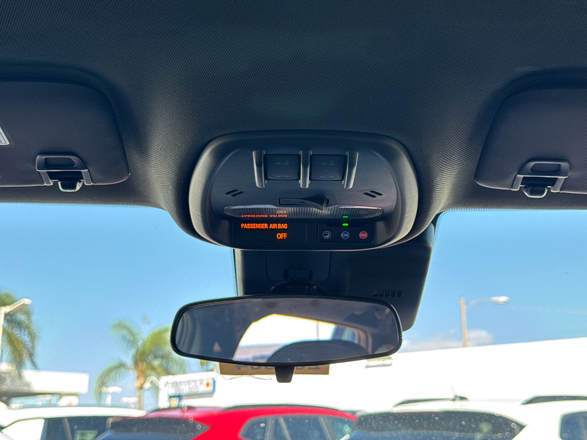 New 2026 Chevrolet Trax RS w/ Sunroof Package FWD image 17