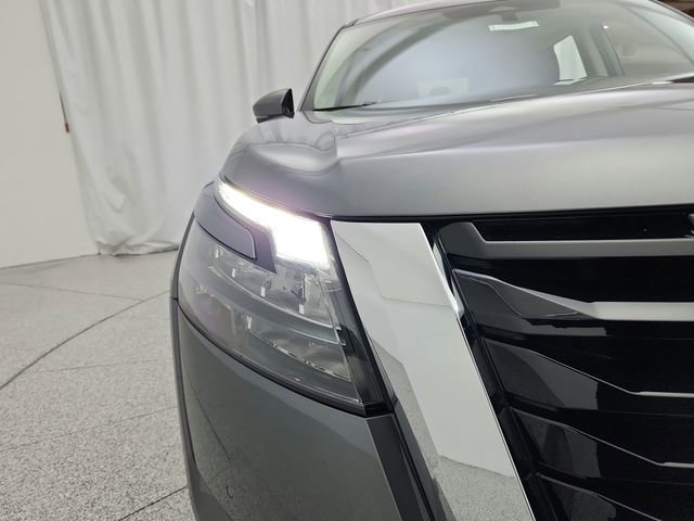 Used 2025 Nissan Pathfinder SL w/ SL Premium Package image 22