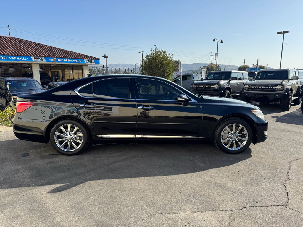 Used 2011 Lexus LS 460 w/ Comfort Pkg RWD image 4