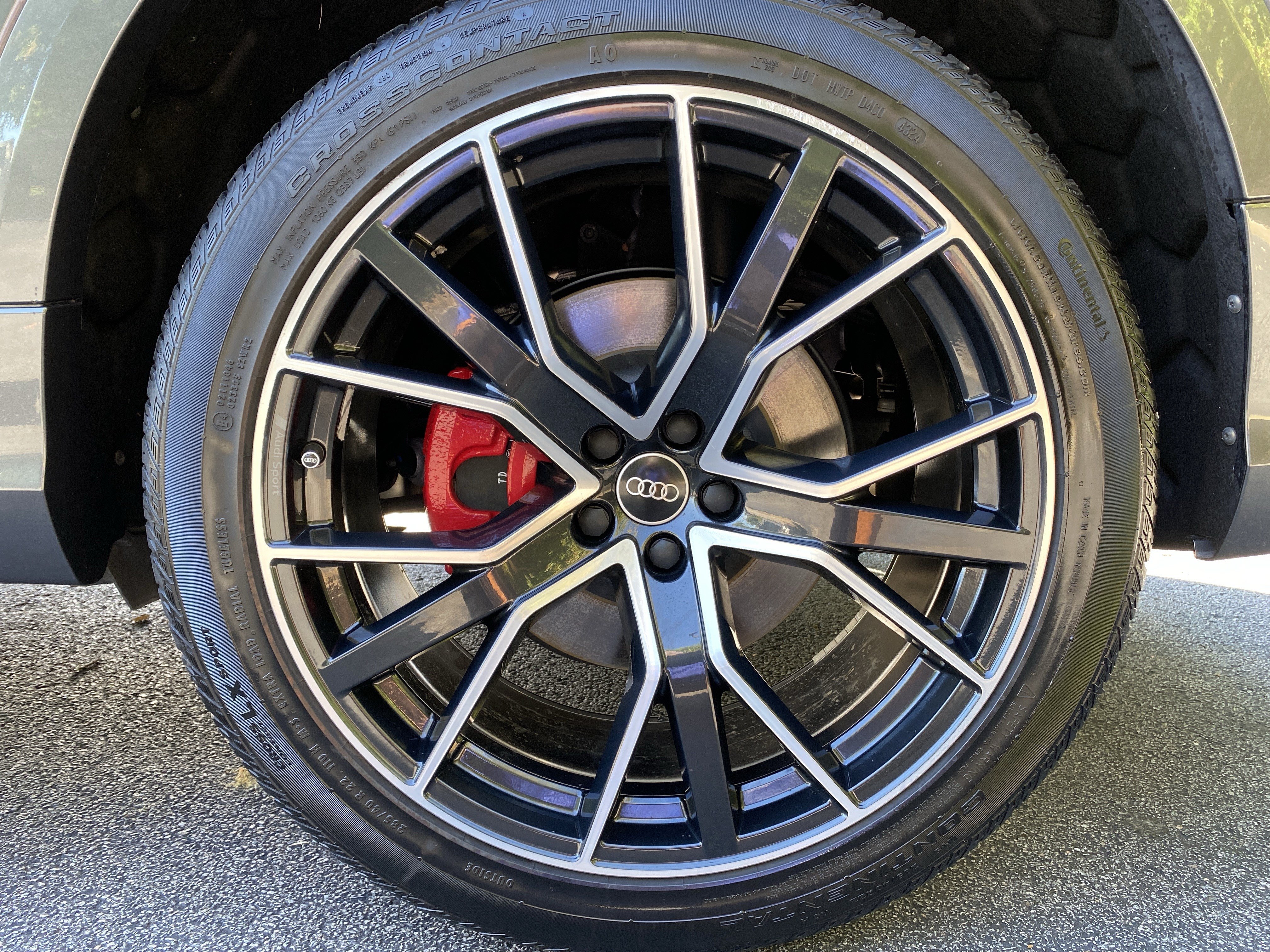 Used 2021 Audi Q8 Premium Plus AWD/4WD image 41