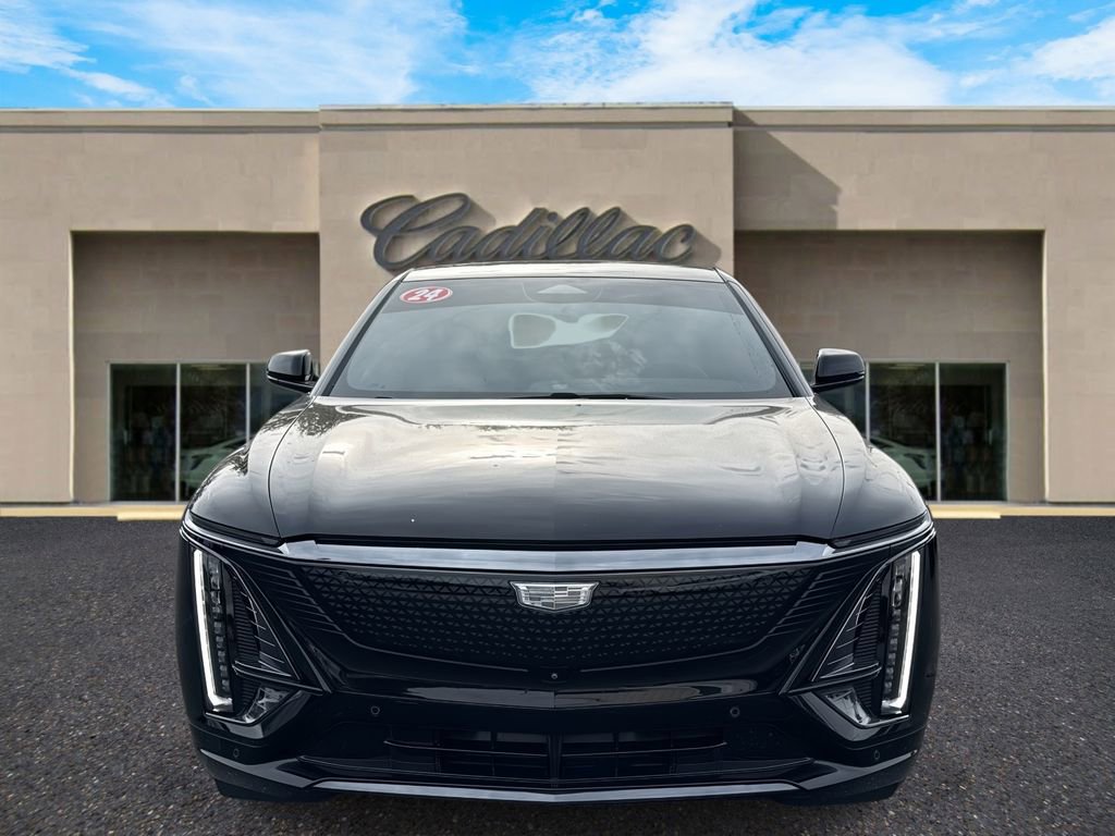 Certified 2024 Cadillac Lyriq Sport image 8