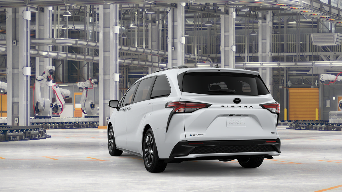 New 2026 Toyota Sienna XSE AWD/4WD image 7