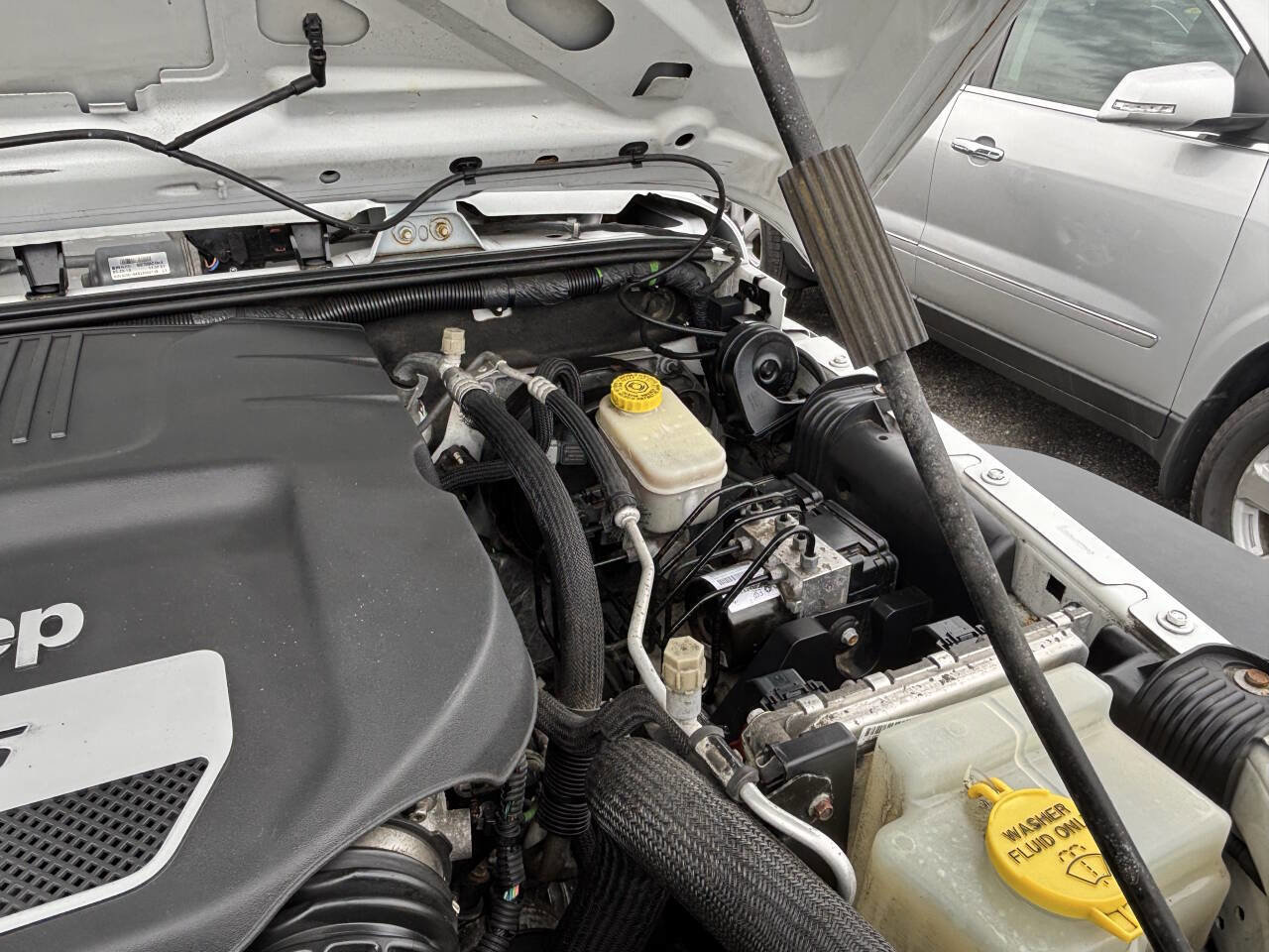 Used 2016 Jeep Wrangler Unlimited Sport w/ Quick Order Package 24S image 12