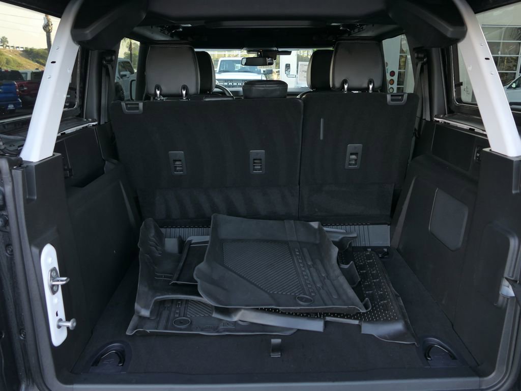 Used 2025 Ford Bronco Outer Banks image 25