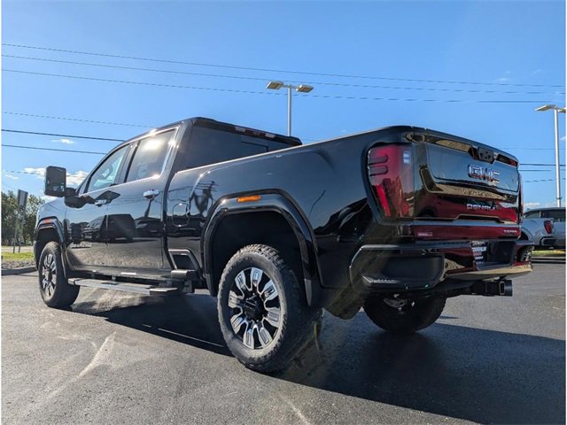 New 2026 GMC Sierra 3500 Denali w/ Denali Reserve Package image 5
