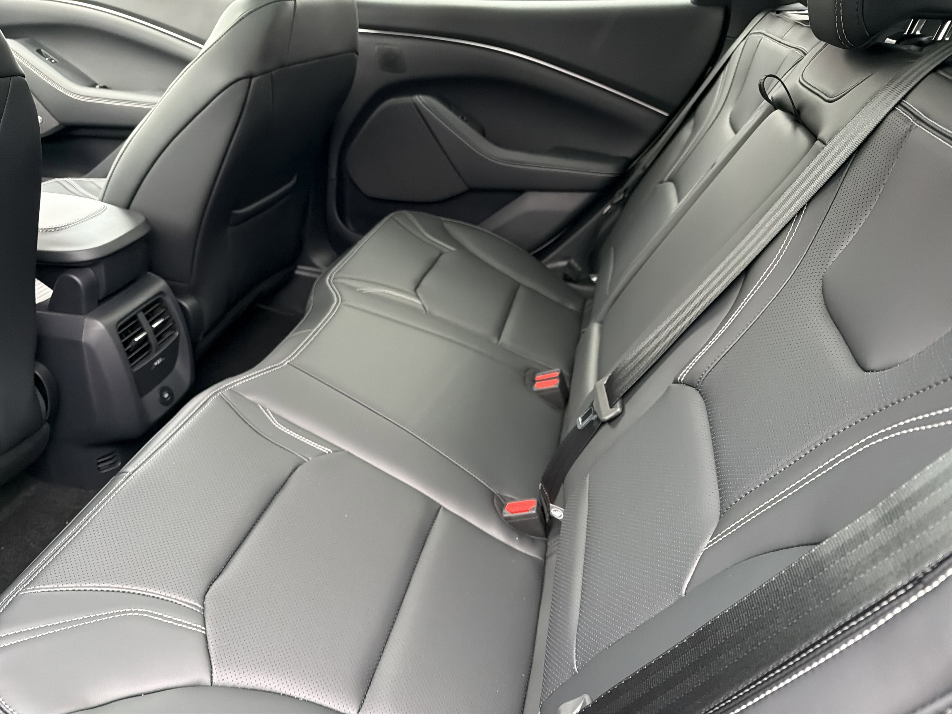 New 2025 Ford Mustang Mach-E Premium AWD/4WD image 27