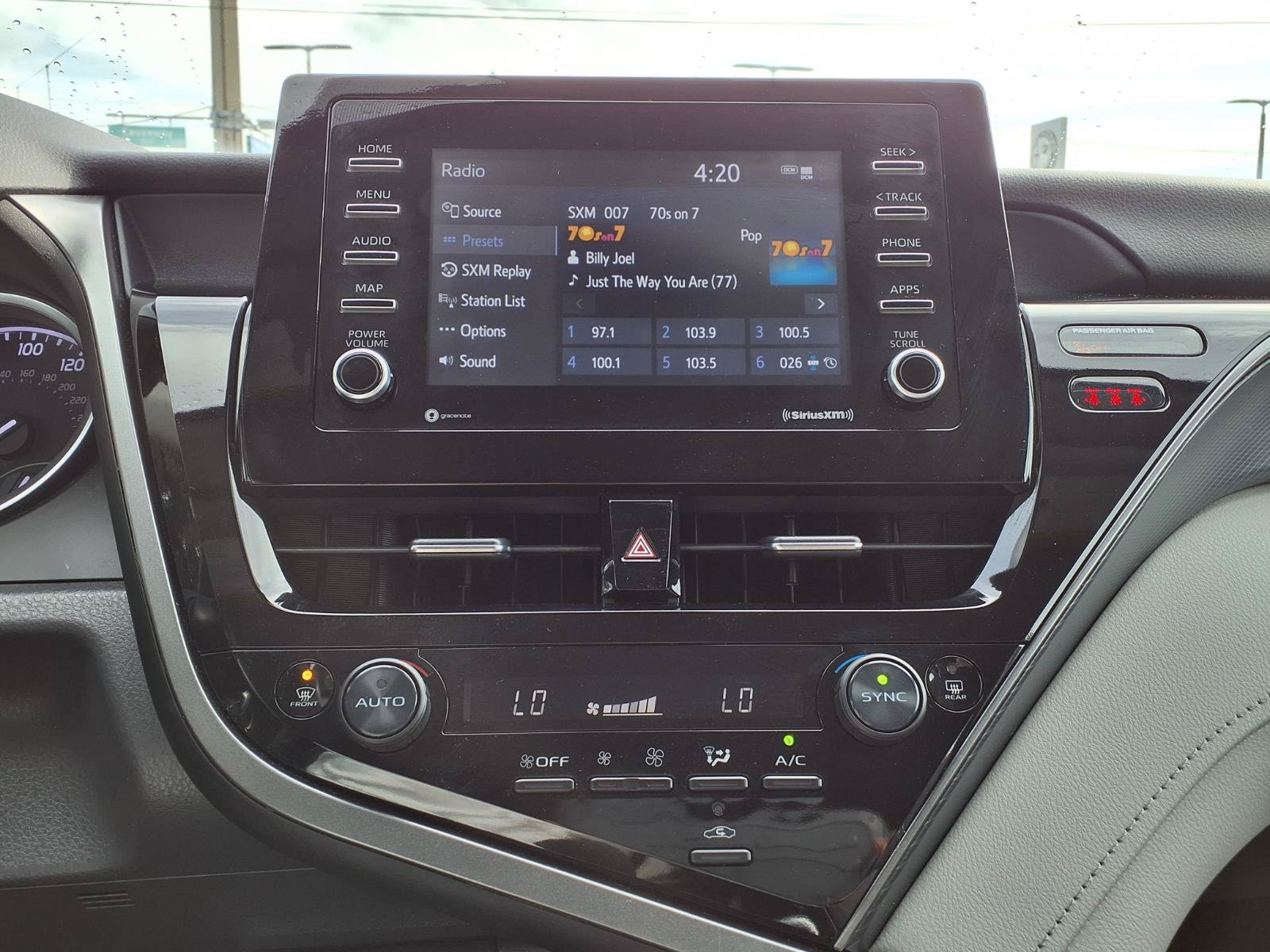 Used 2022 Toyota Camry LE FWD image 21
