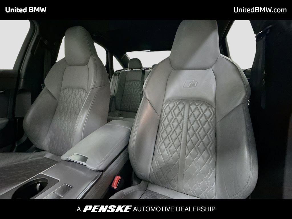 Used 2021 Audi S6 Prestige w/ Prestige Package image 5