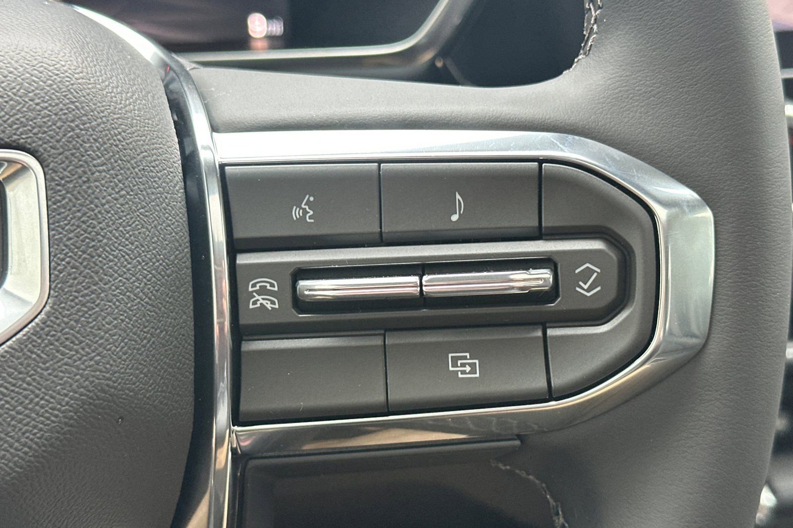 New 2026 GMC Canyon Elevation w/ Convenience Package image 27