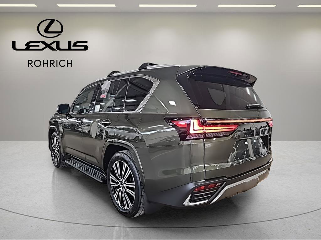 New 2025 Lexus LX 600 4WD w/ Luxury Package image 5