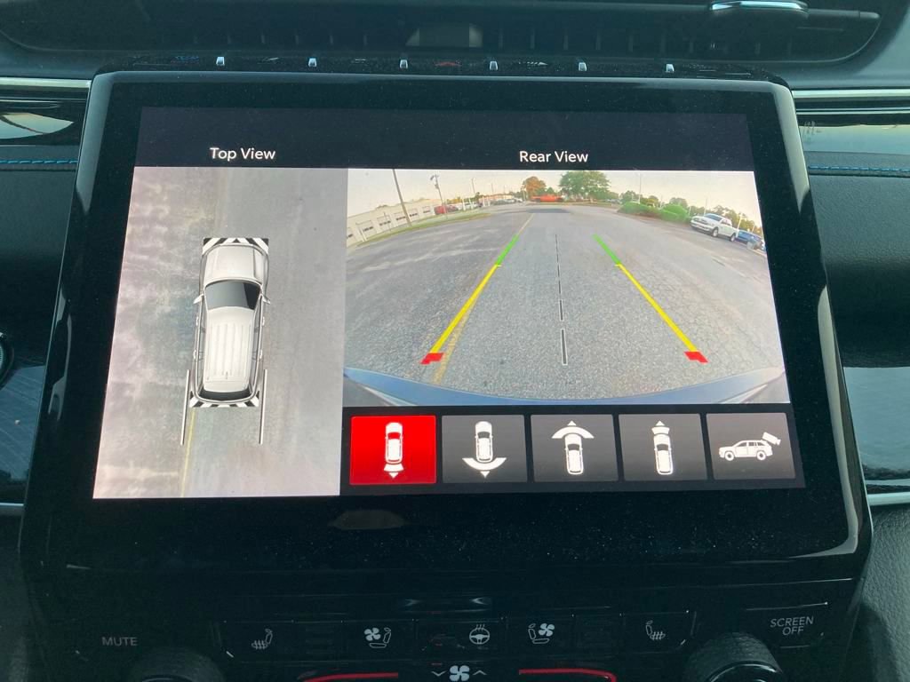 New 2024 Jeep Grand Cherokee Trailhawk w/ Advanced Protech Group II image 24