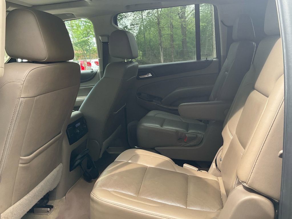 Used 2017 GMC Yukon XL SLT w/ Open Road Package image 14