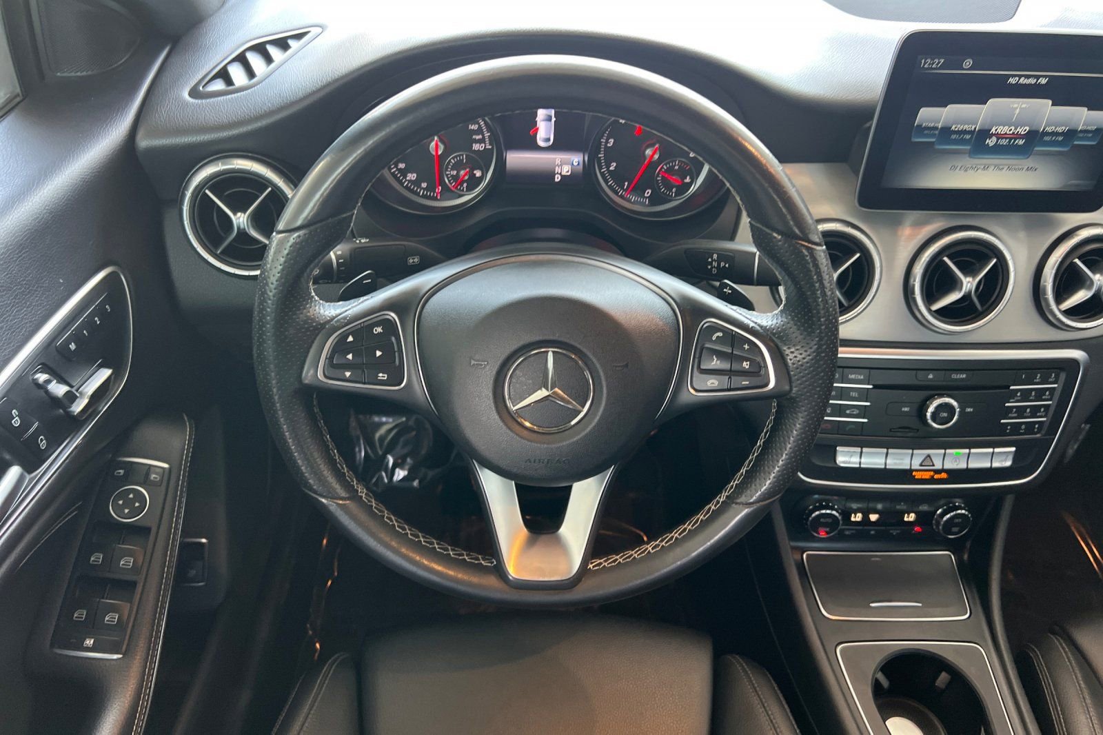 Used 2018 Mercedes-Benz CLA 250 image 14