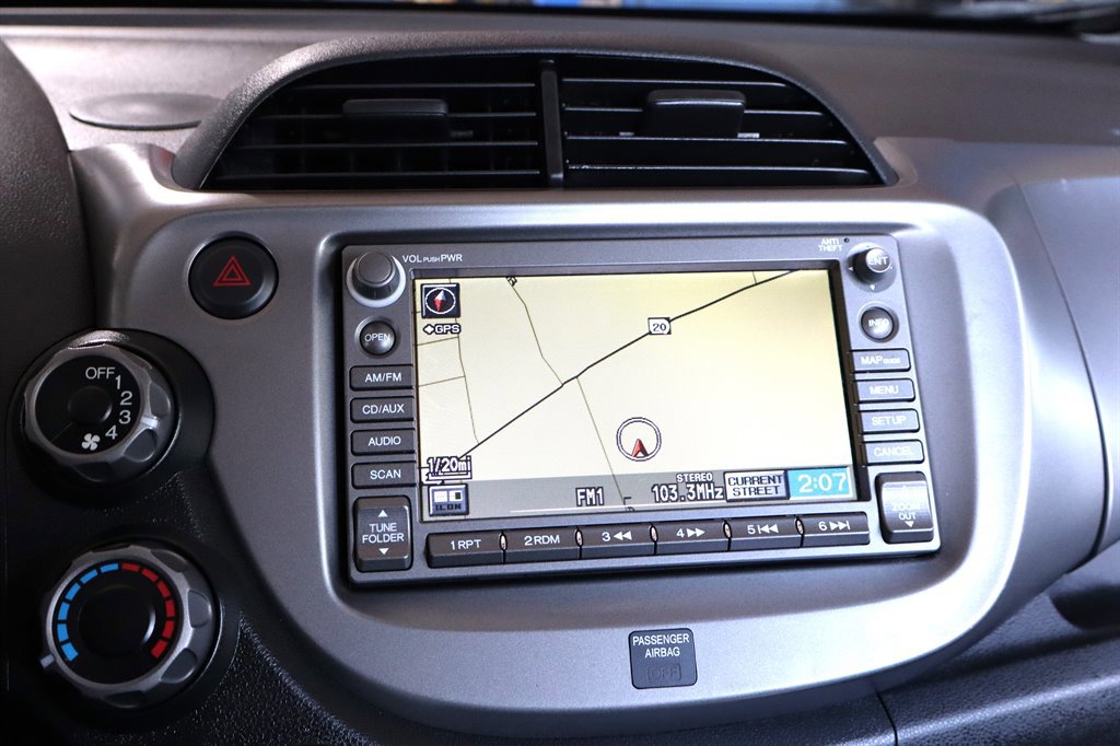 Used 2010 Honda Fit Sport image 26