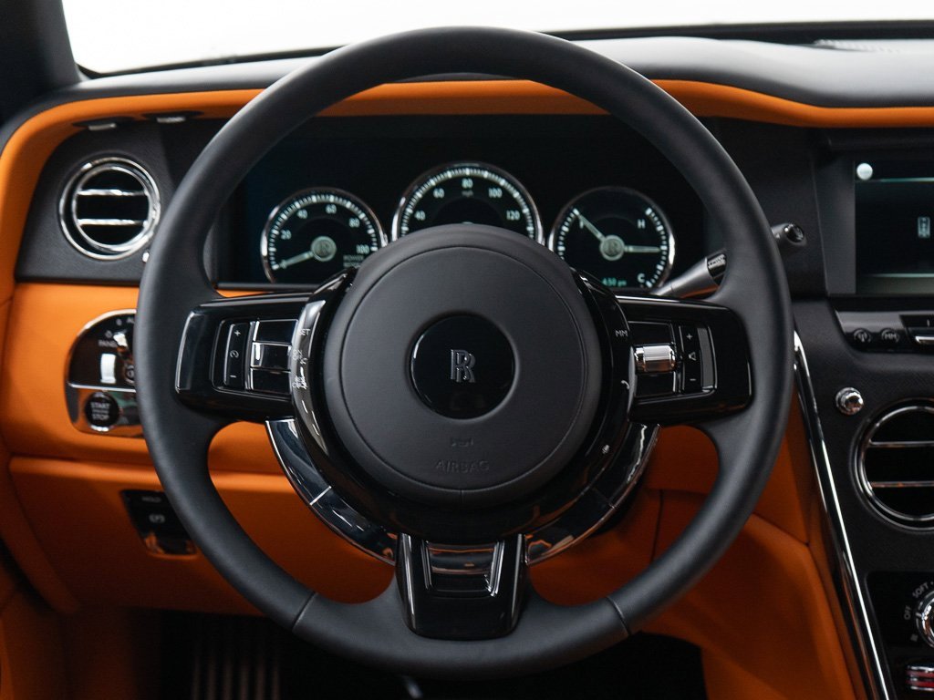 Certified 2024 Rolls-Royce Cullinan image 35
