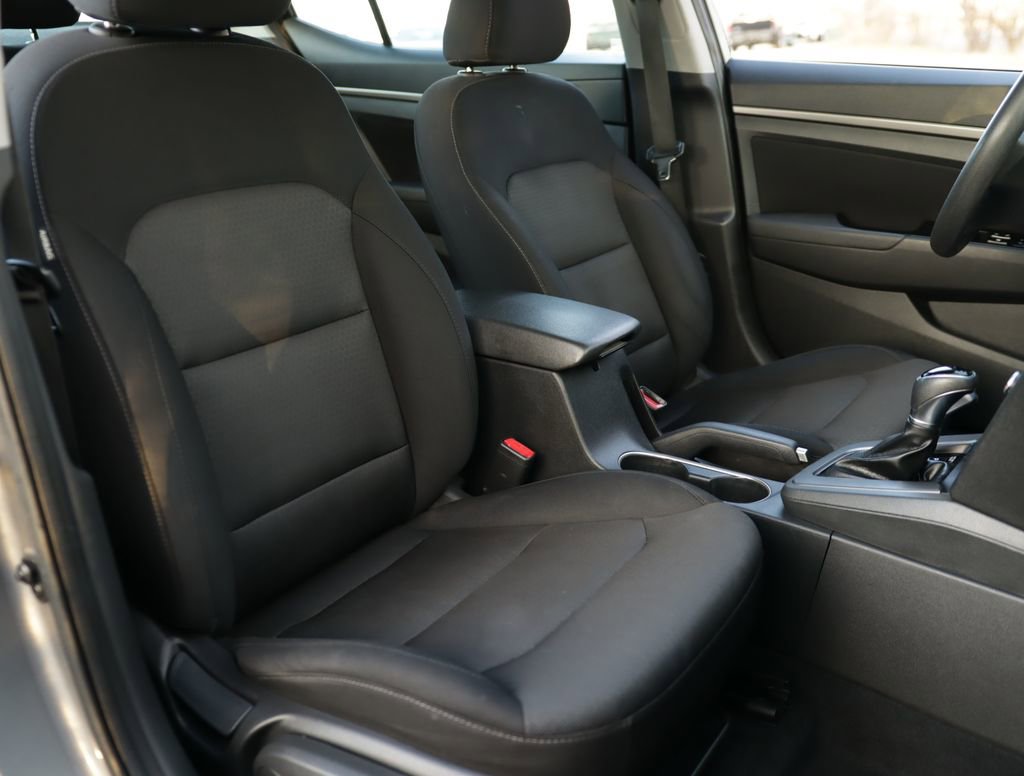 Used 2018 Hyundai Elantra SEL image 27