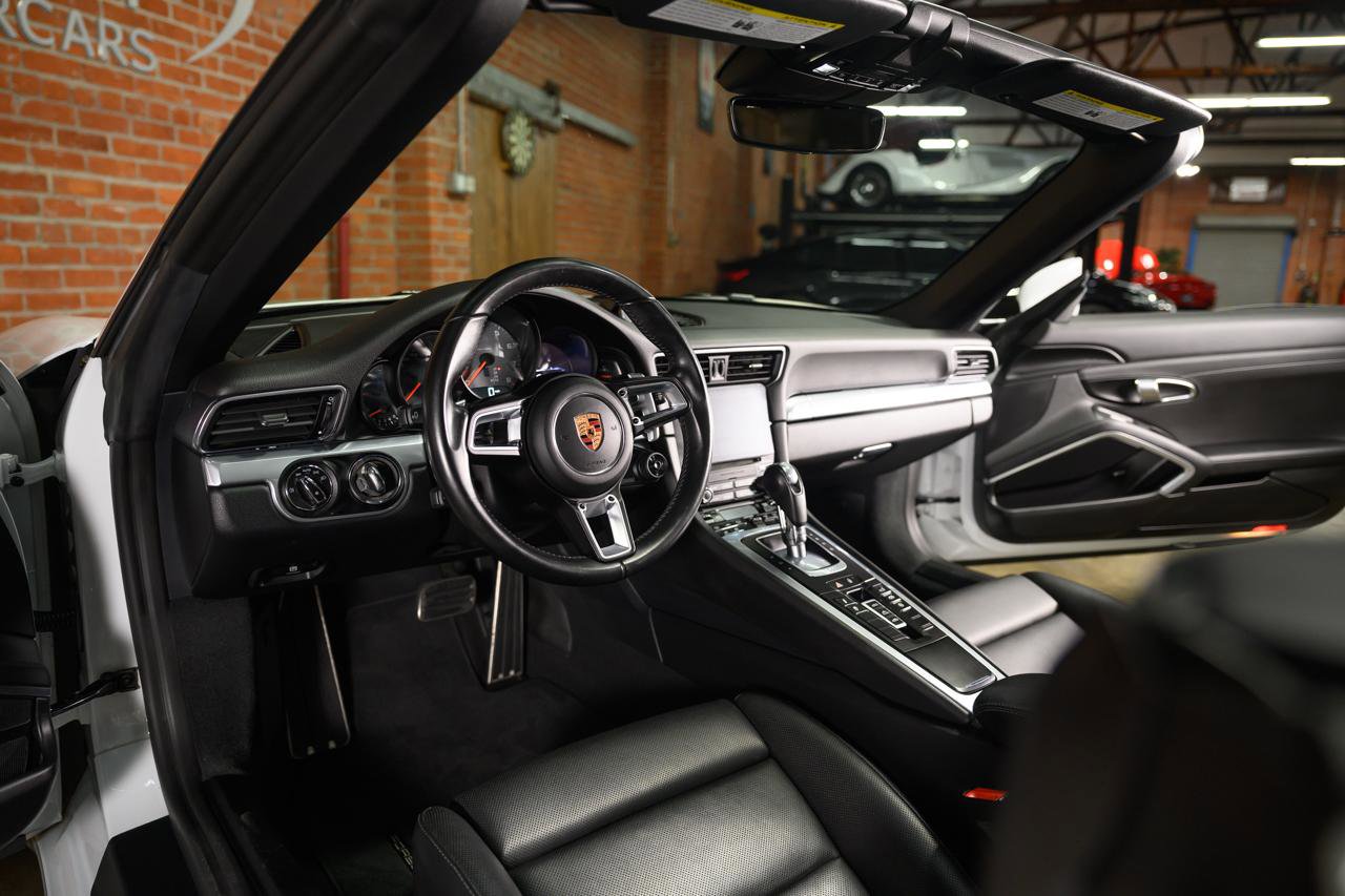 Used 2017 Porsche 911 Carrera S RWD image 24