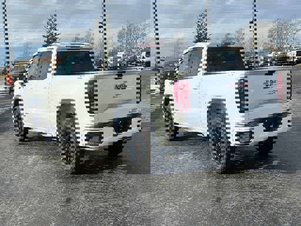 New 2026 GMC Sierra 1500 Elevation image 5
