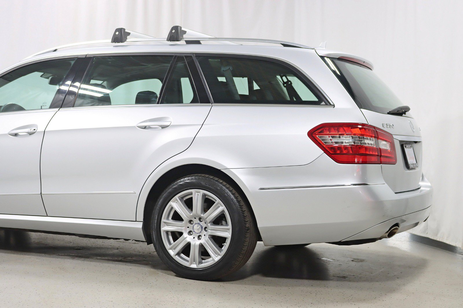 Used 2013 Mercedes-Benz E 350 4MATIC Wagon image 10