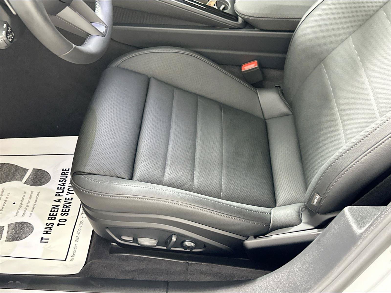 Certified 2026 Porsche Panamera 4 AWD/4WD image 31