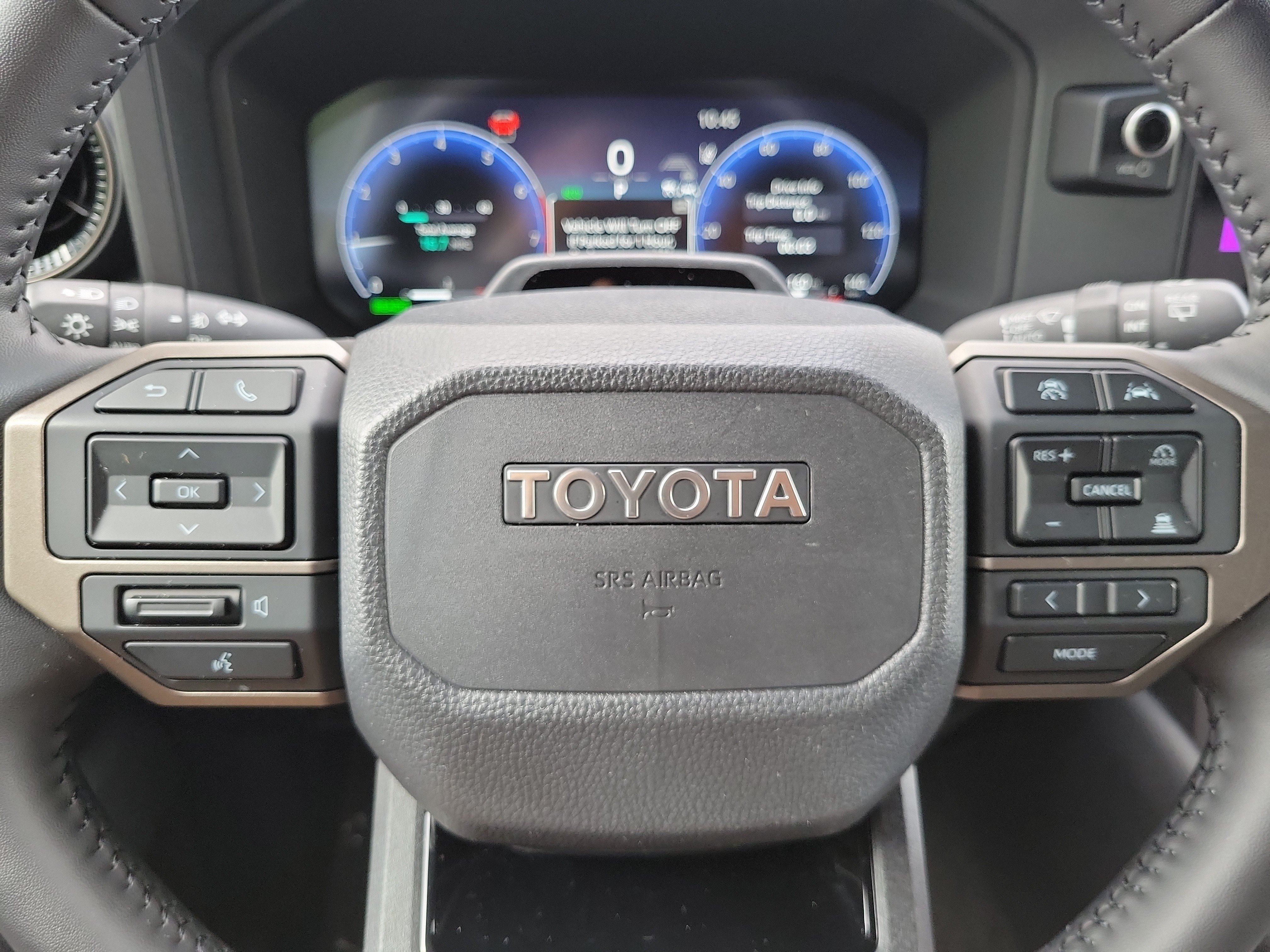 Used 2026 Toyota Land Cruiser w/ Premium Package AWD/4WD image 25
