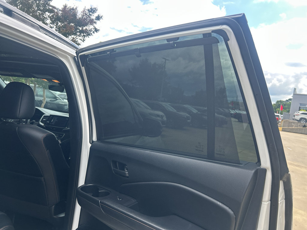 Used 2023 Honda Passport TrailSport image 17