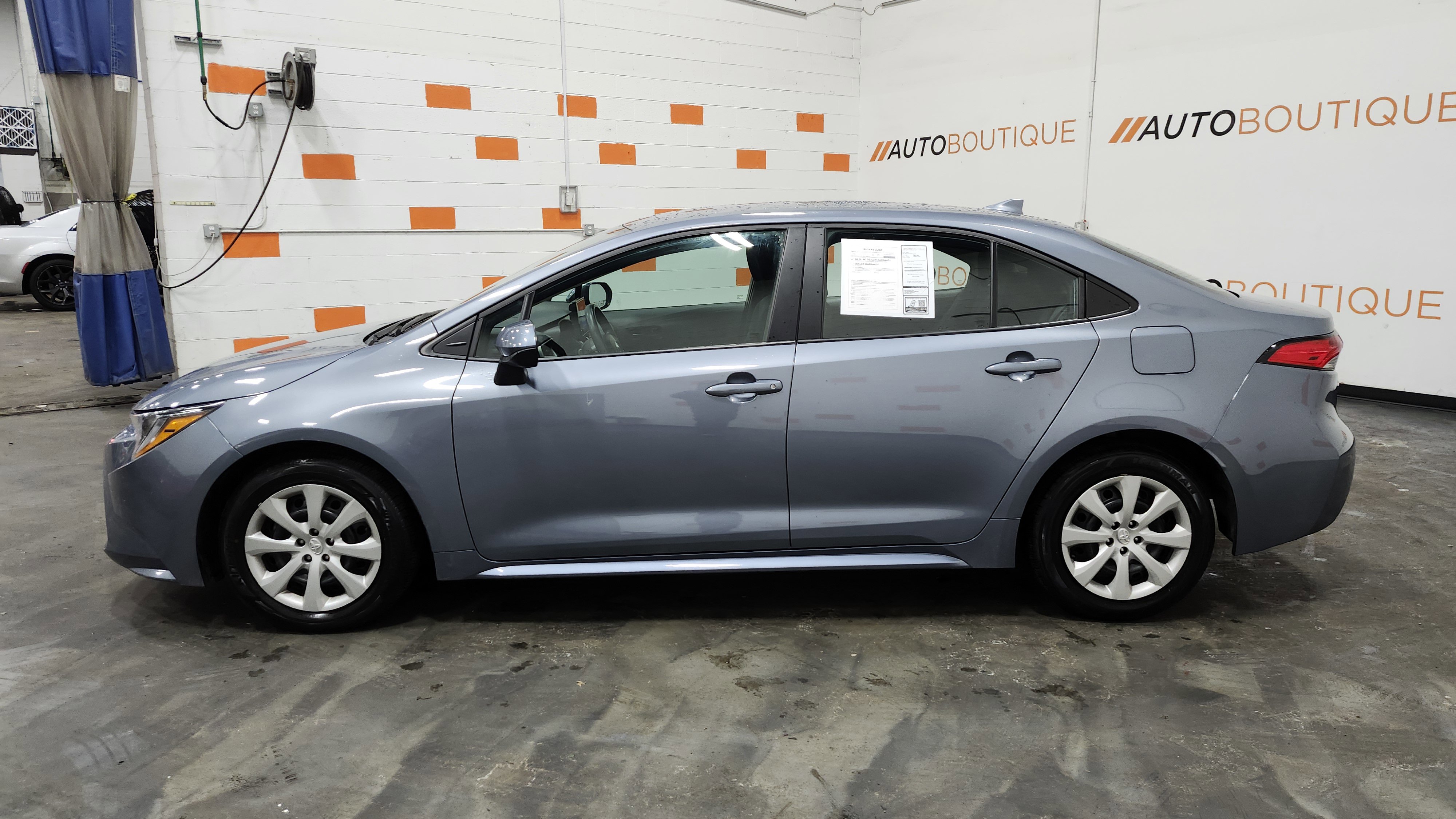Used 2024 Toyota Corolla LE image 11