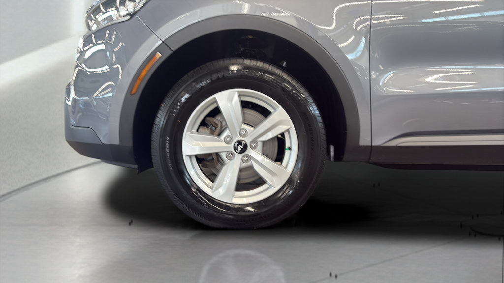 Certified 2023 Kia Sorento LX AWD/4WD image 27