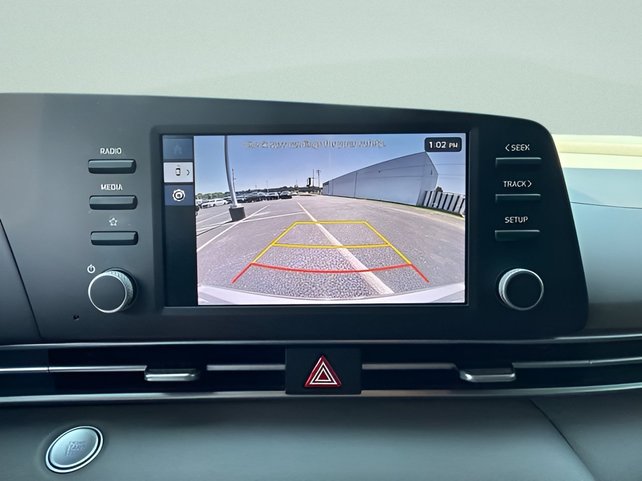 Used 2025 Hyundai Elantra Sport FWD image 19