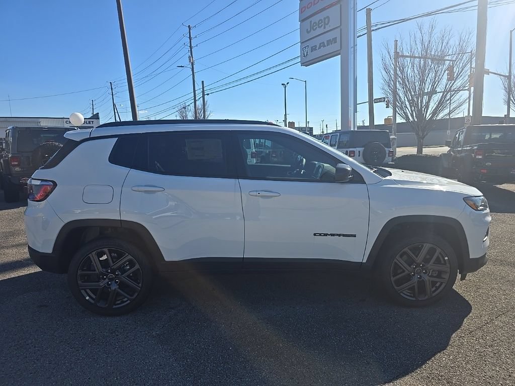 New 2026 Jeep Compass Latitude AWD/4WD image 2