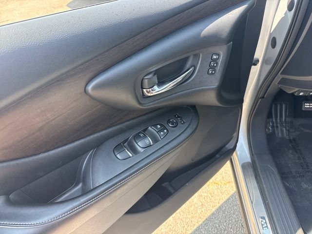 Used 2019 Nissan Murano Platinum w/ Cargo Package FWD image 11