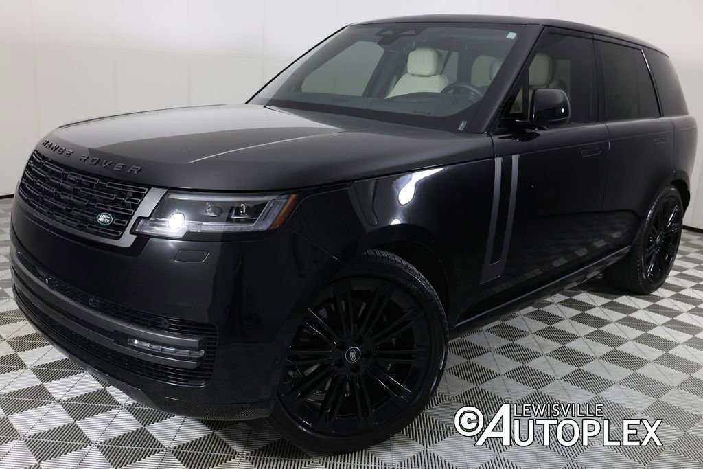Used 2024 Land Rover Range Rover SE image 1