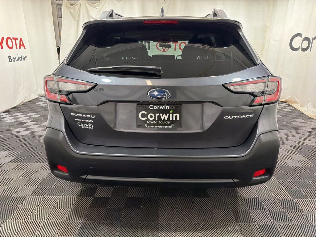 Used 2025 Subaru Outback Premium image 5