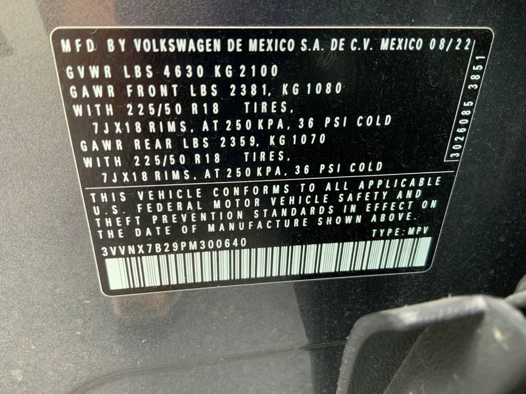 Used 2023 Volkswagen Taos SE AWD/4WD image 30