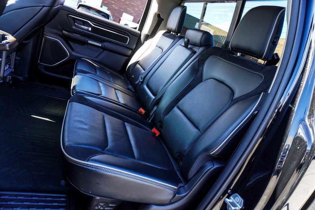 Used 2022 RAM 1500 Laramie RWD image 8