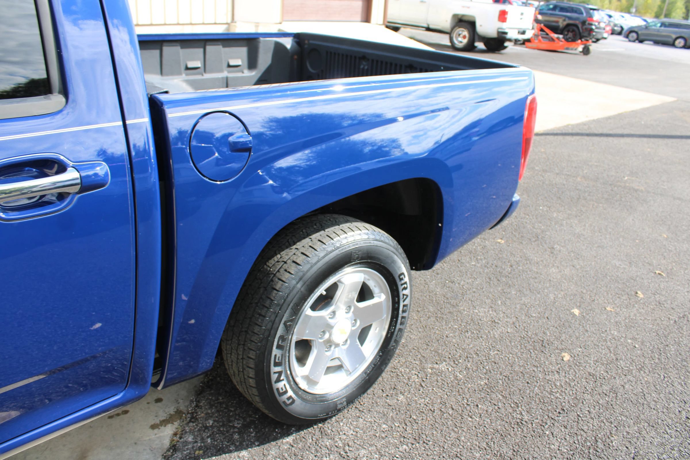 Used 2012 Chevrolet Colorado LT RWD image 4