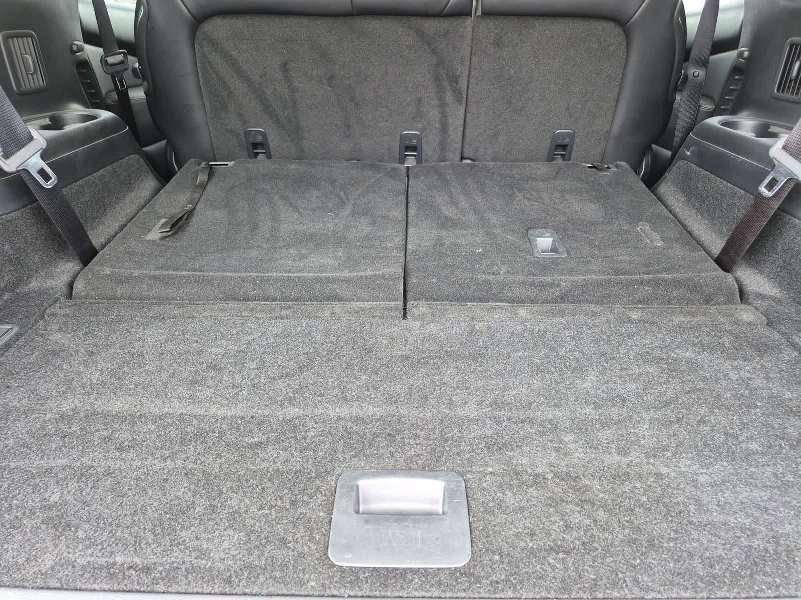 Used 2019 Nissan Pathfinder Platinum AWD/4WD image 35
