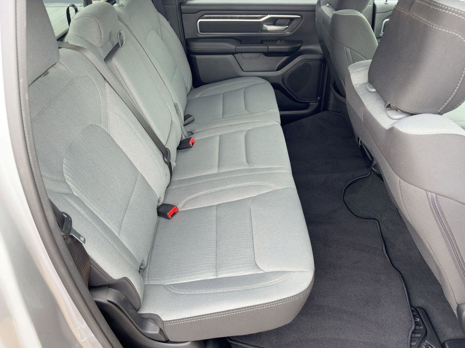 Used 2024 RAM 1500 Lone Star image 28