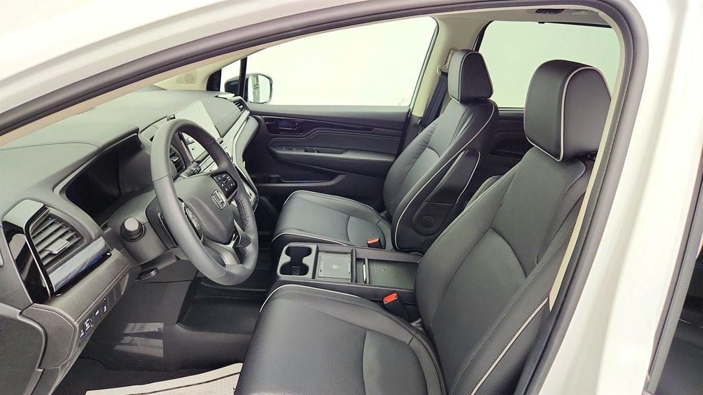 Used 2026 Honda Odyssey Elite image 21