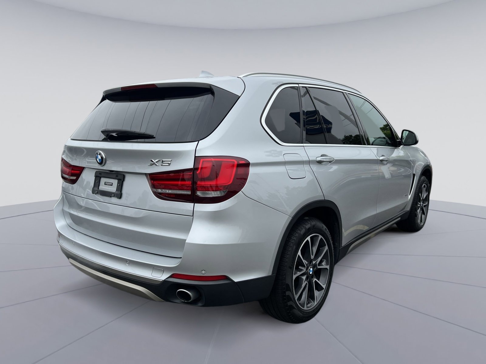Used 2017 BMW X5 xDrive35i AWD/4WD image 9