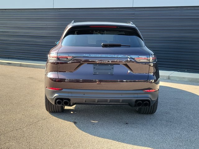 Certified 2023 Porsche Cayenne S Platinum AWD/4WD image 6