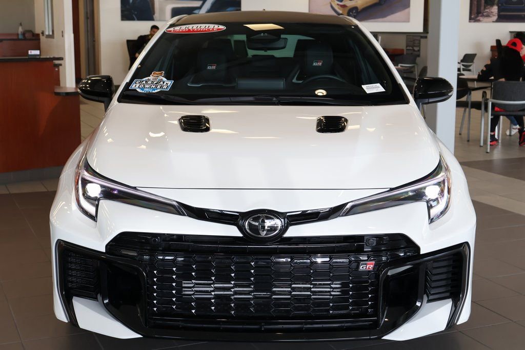Used 2025 Toyota Corolla Premium image 2