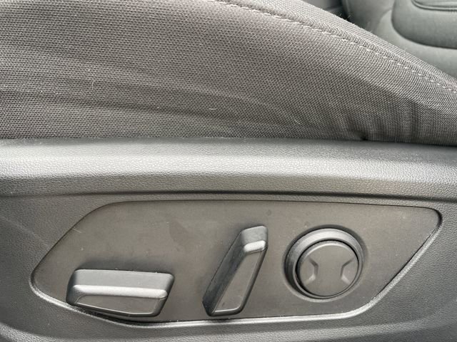 Used 2023 Hyundai Santa Cruz SEL AWD/4WD image 25