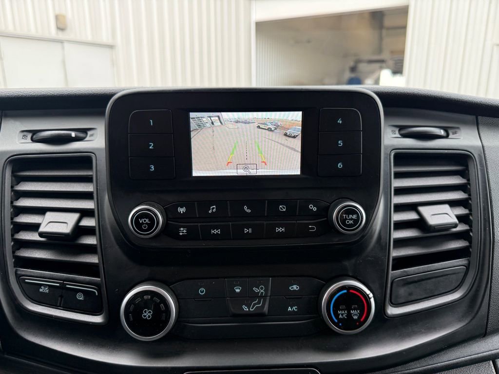 Used 2023 Ford Transit 250 Medium Roof AWD image 32