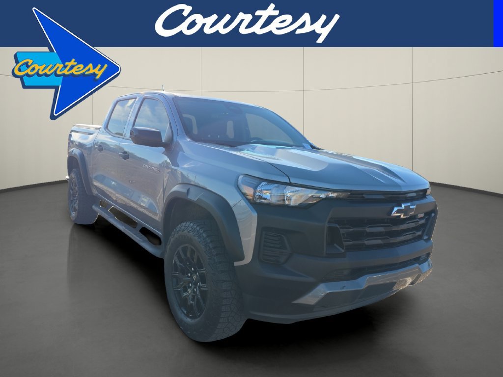 Used 2024 Chevrolet Colorado Trail Boss w/ Advanced Trailering Package