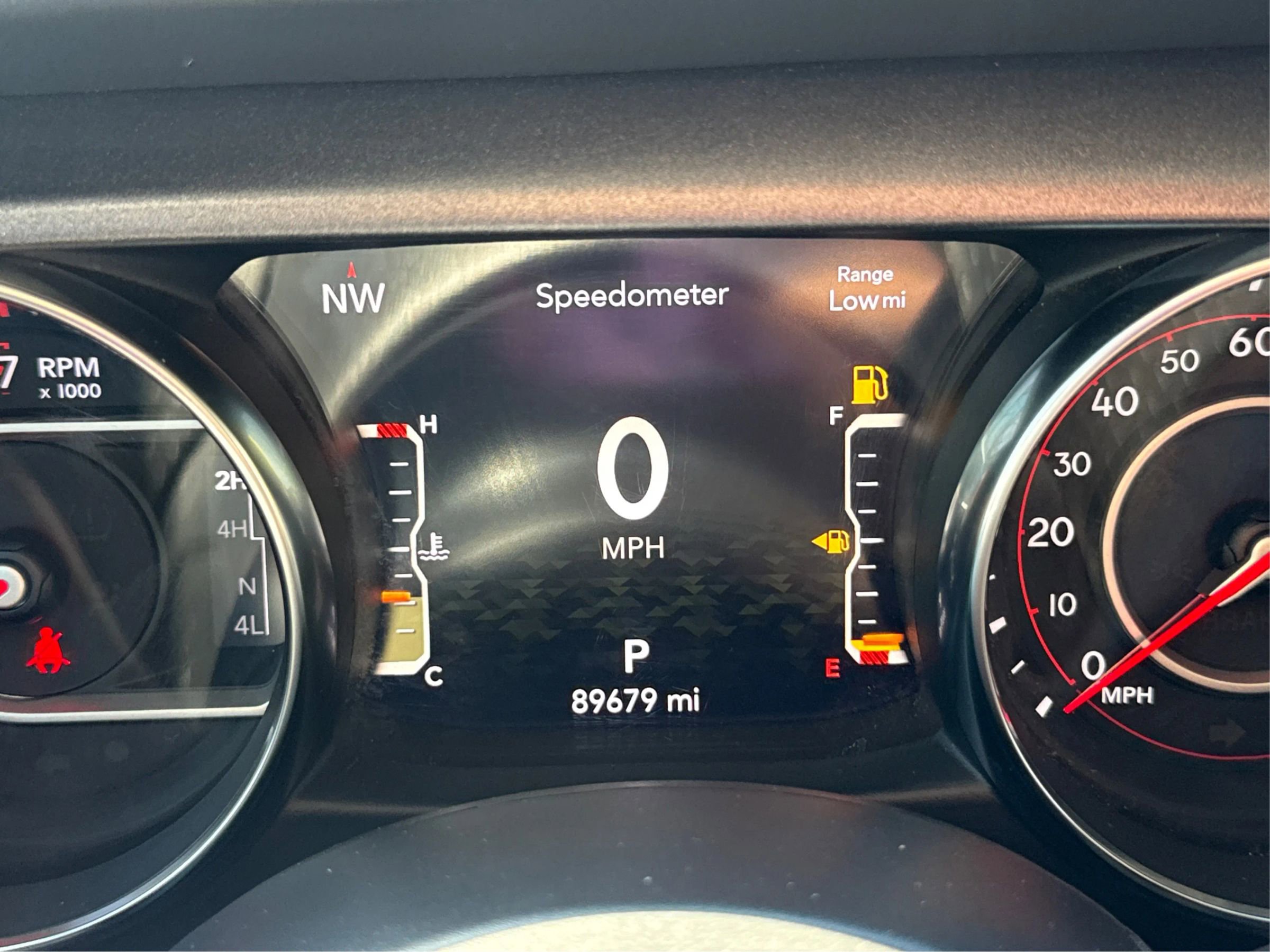 Used 2022 Jeep Gladiator Mojave w/ Cold Weather Group image 15